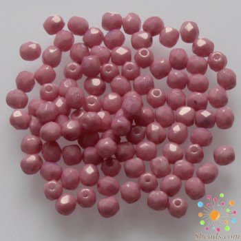 Бусины чешские стеклянные гранёные розовый глянец непрозрачные 4мм - biser.ru